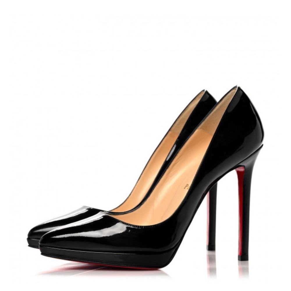 Christian Louboutin
Patent Pigalle Plato 120 Pumps 39